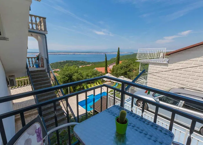 9 * Crikvenica